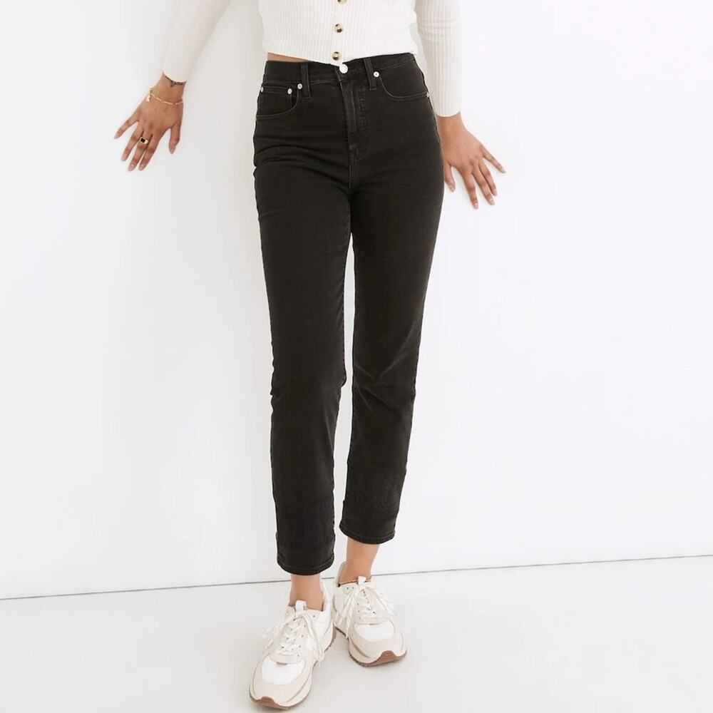 Madewell Classic Straight Jeans in Lunar Wash black stretchy high rise frayed‎